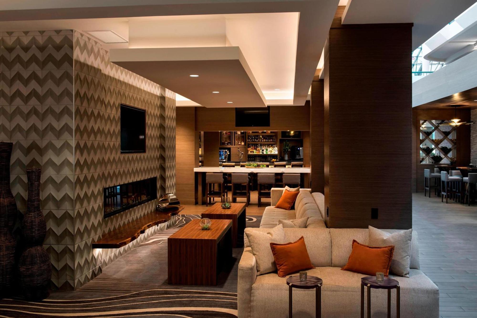 Marriott Melville Long Island Екстер'єр фото