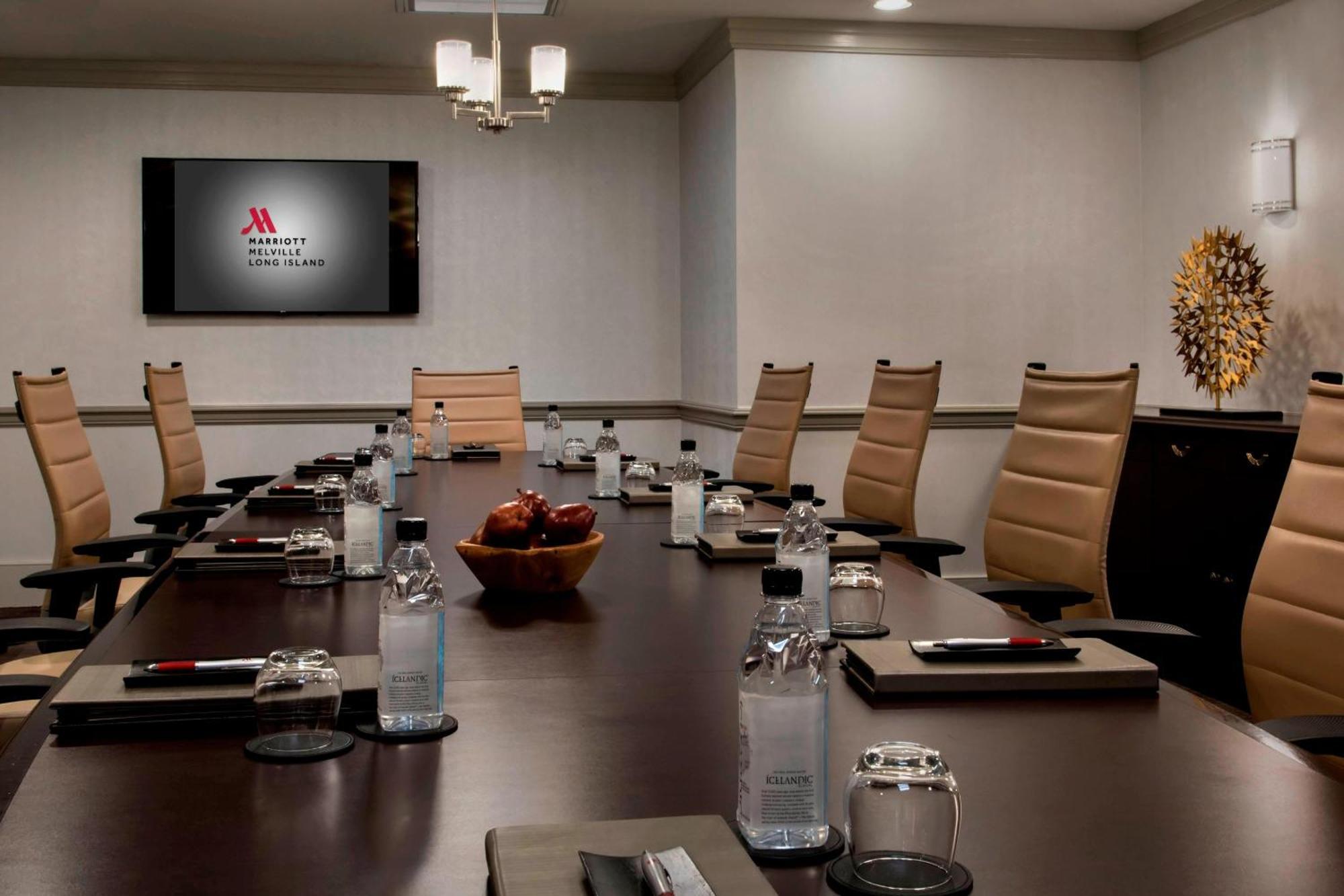 Marriott Melville Long Island Екстер'єр фото