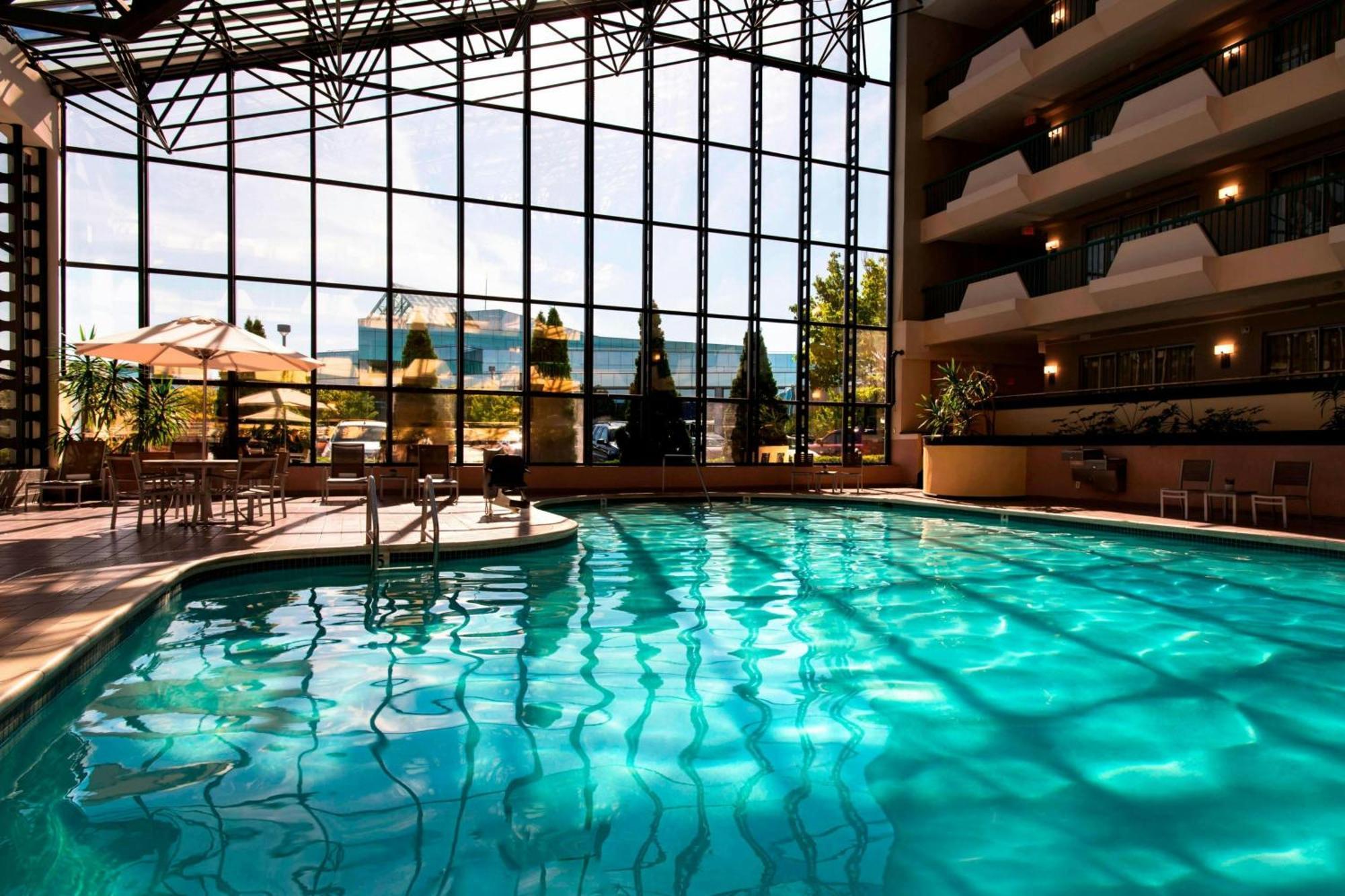 Marriott Melville Long Island Екстер'єр фото