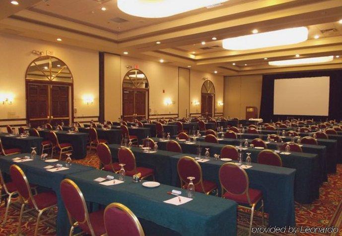 Marriott Melville Long Island Екстер'єр фото